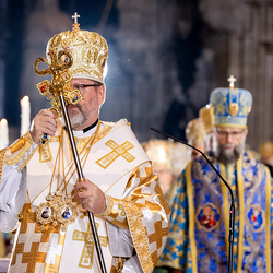 byzantinisches Pontifikalamt Stephansdom / Erzdiözese Wien/ Schönlaub byzantinisches Pontifikalamt Stephansdom