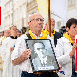 400 Mesnerinnen und Mesner bei österreichweiter Wallfahrt / Erzdiözese Wien/Schönlaub, Stephan Schönlaub 400 Mesnerinnen und Mesner bei österreichweiter Wallfahrt